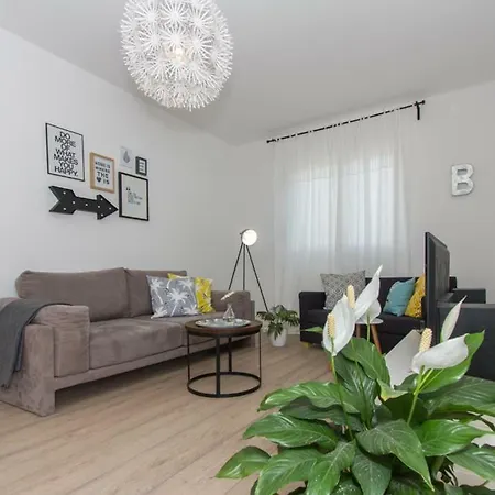 Splitspirit Apartment