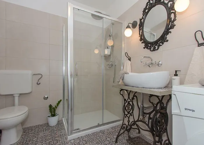 Splitspirit アパート